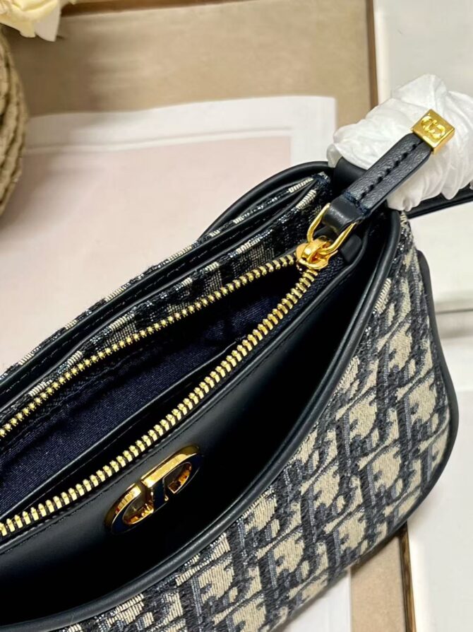 Mini Sac Hobo Avenue 30 Montaigne (Replica) – Image 7