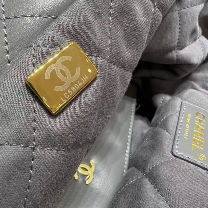chanel 22(Replica) - Image 26