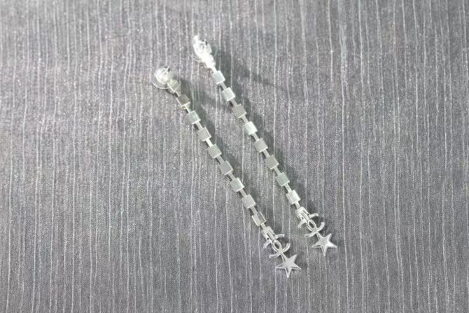 Chanel earrings diamonds star(Replica) - Image 2