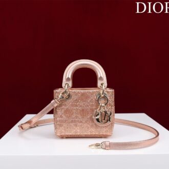 Lady Dior Mini brodé(Replica)