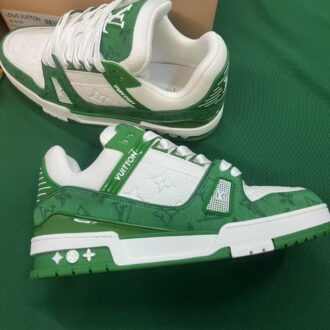 lv trainer #54 (Replica)
