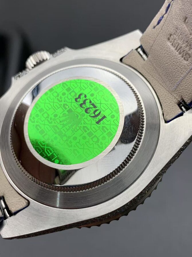 Submariner, diamonds &saphir(Replica) - Image 5