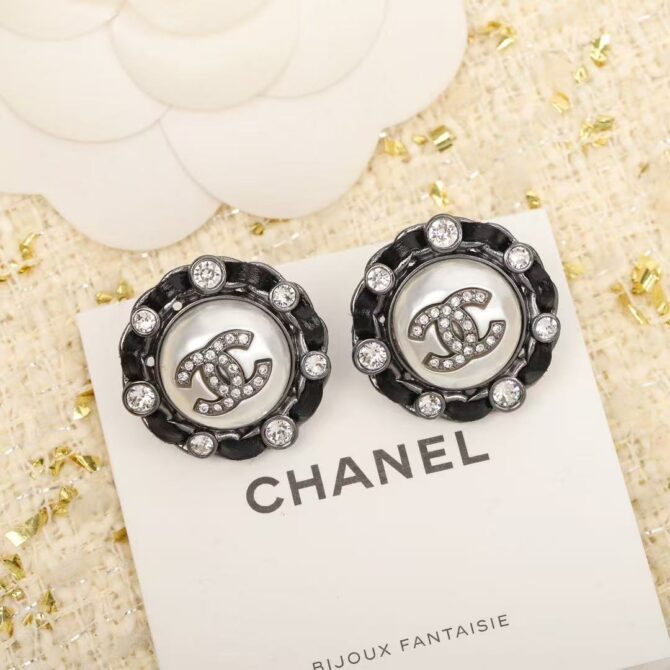Chanel earrings circle (Replica) - Image 5