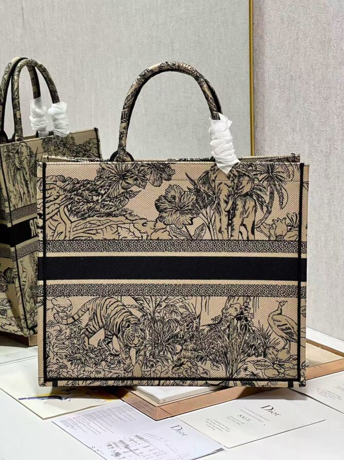 Book tote Large(Replica) – Image 5