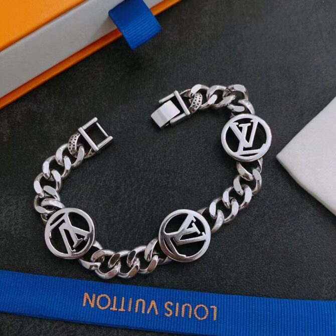 3LV chain  (Replica) – Image 7