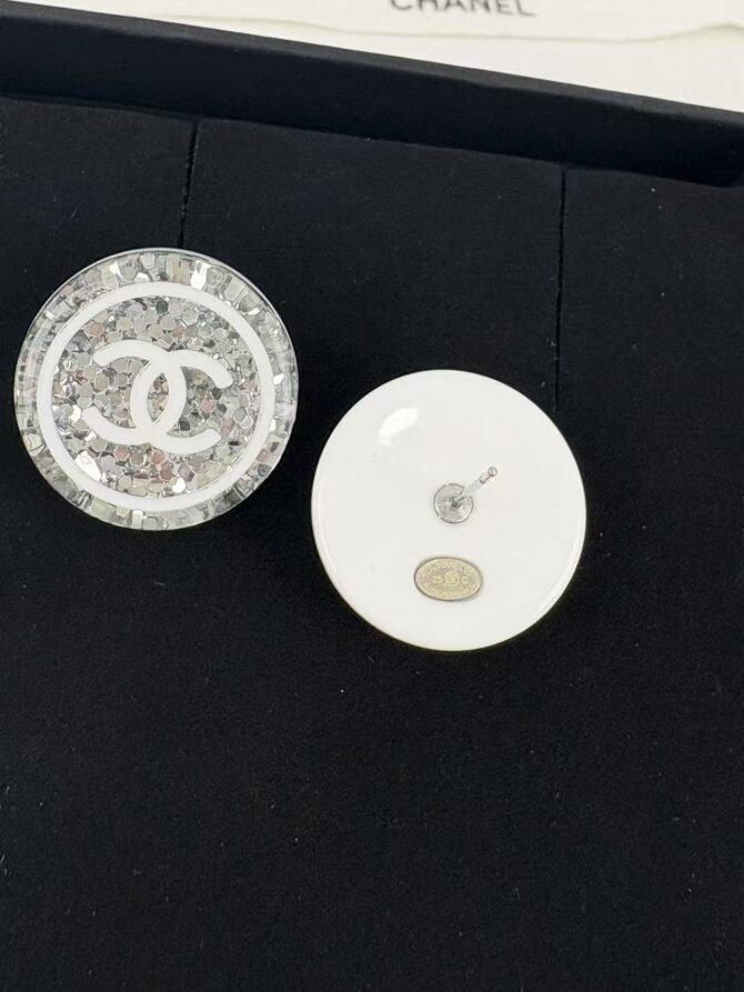 Chanel earrings cc glitter circle (Replica) - Image 2