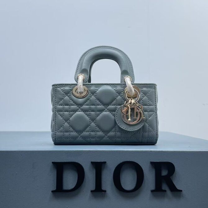 Lady D-Joy Small (Replica) – Image 2