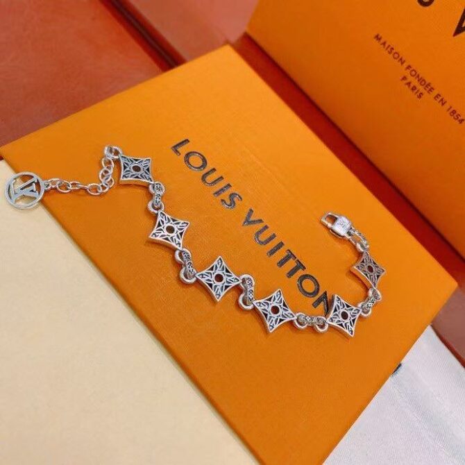 Lv monogram chain (Replica) - Image 3