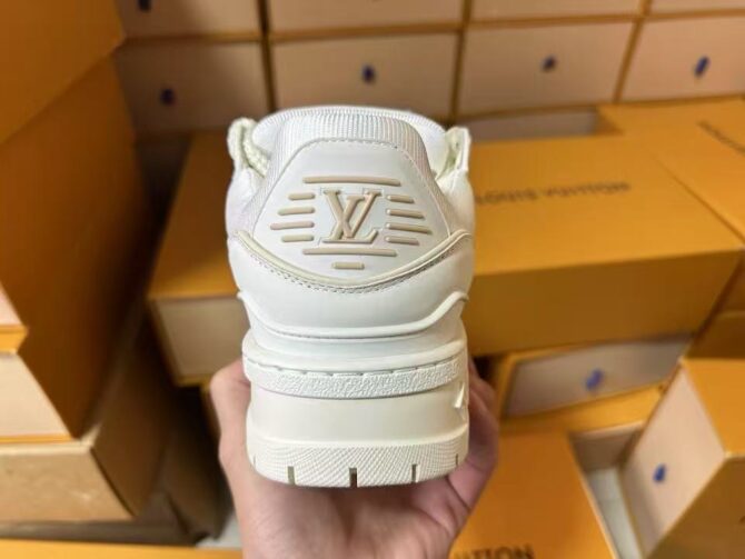 LV trainer  (Replica) - Image 5