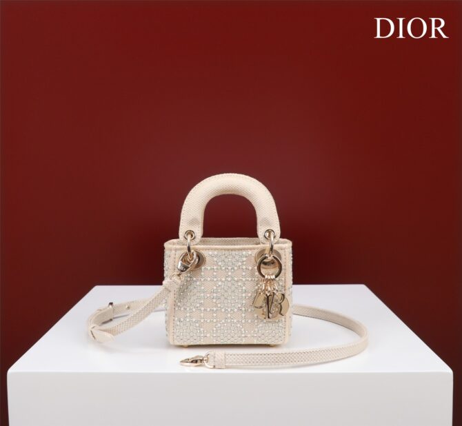 Lady Dior Mini brodé(Replica)