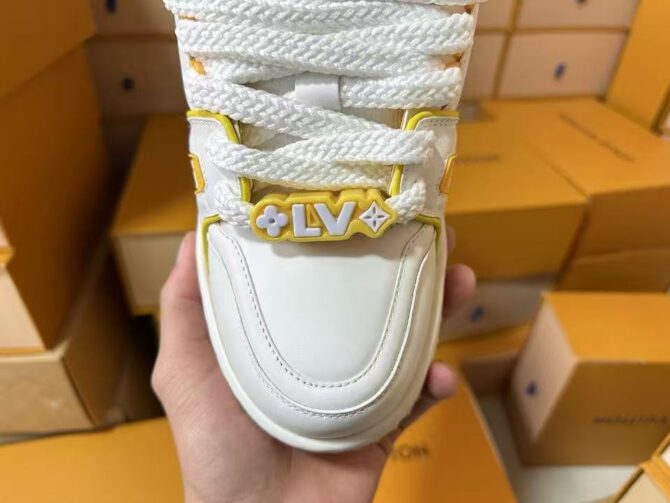 LV trainer  (Replica) - Image 2