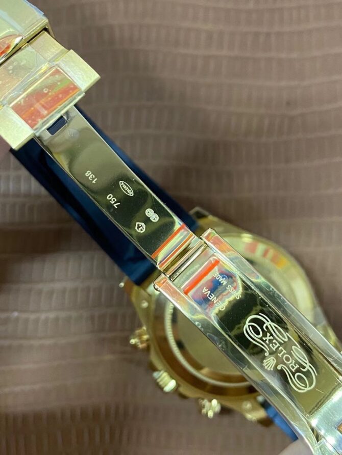 Cosmograph Daytona 40 , yellow gold(Replica) – Image 8