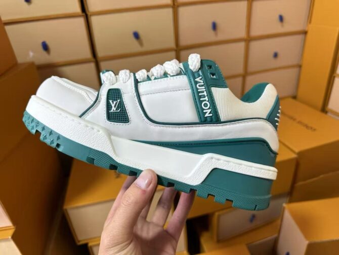 LV trainer  (Replica) - Image 4