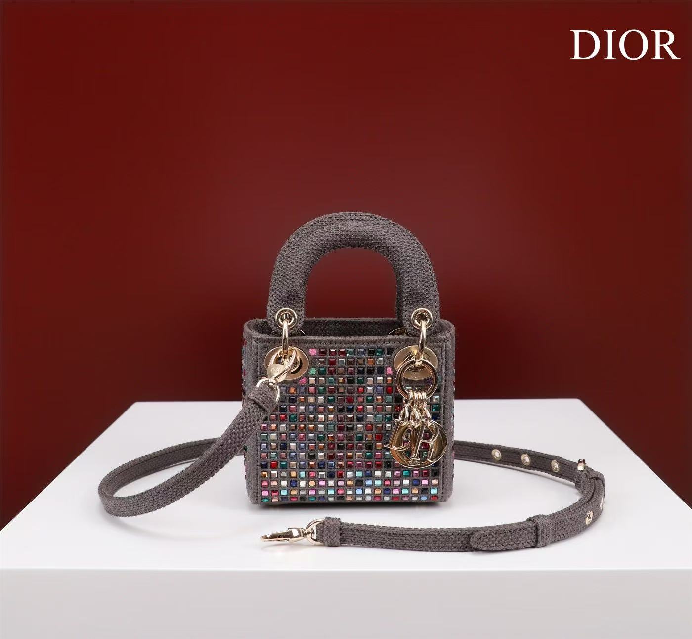 Lady Dior Mini brodé(Replica)