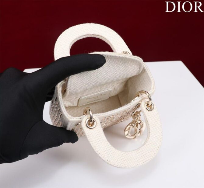 Lady Dior Mini brodé(Replica) – Image 6