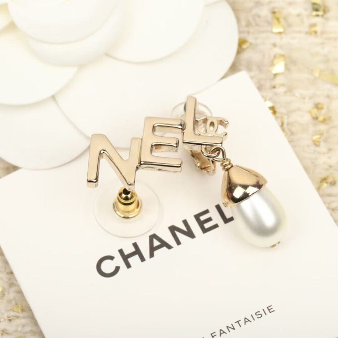 Chanel earrings letter Hazelnut(Replica) - Image 5