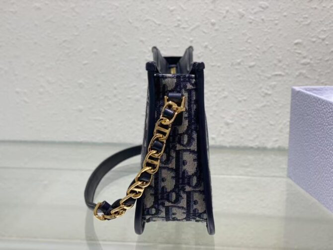 Dior CD signature Hobo(Replica) – Image 3