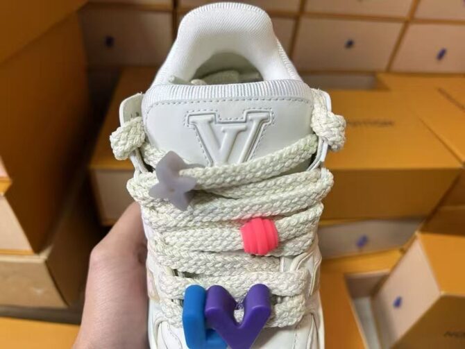 LV trainer  (Replica) - Image 3