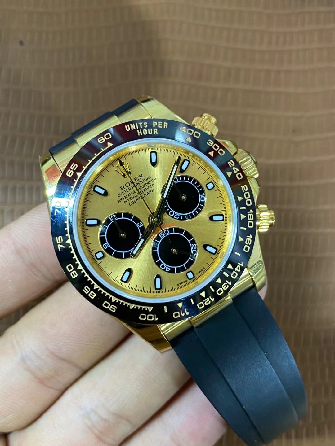 Cosmograph Daytona 40 , yellow gold(Replica)