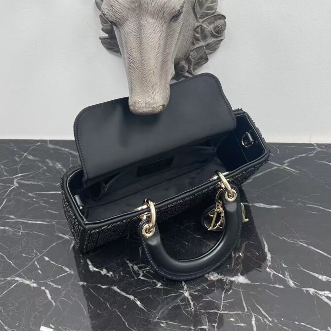 Lady D-Joy (Replica) – Image 6