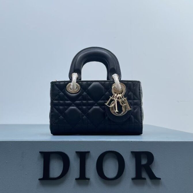 Lady D-Joy Small (Replica) – Image 2