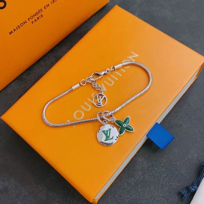 LV monogram charm, green (Replica) – Image 2