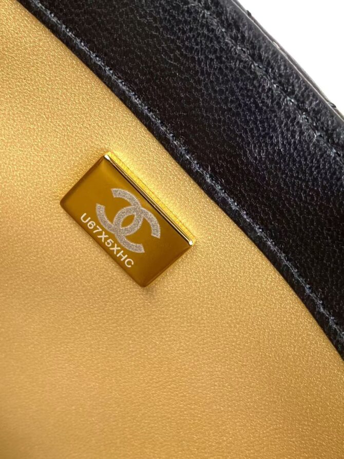 chanel 24 A(Replica) - Image 9