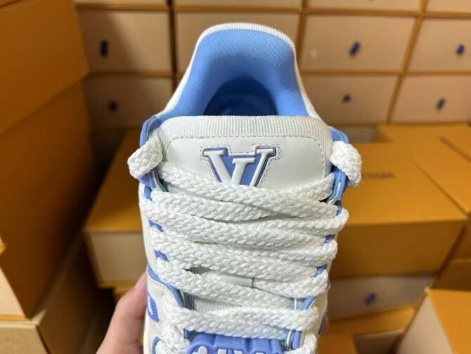LV trainer  (Replica) - Image 3