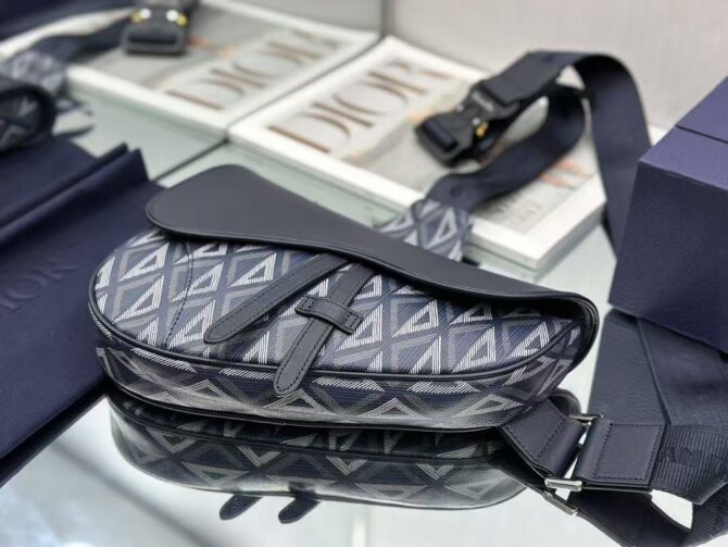 Saddle bag blue diamonds (Replica) – Image 4
